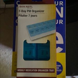 Pill organizer